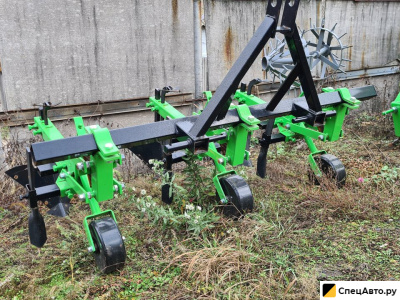 Окучник на мини-трактор