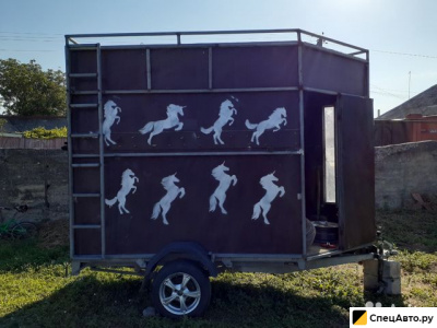 Прицеп-коневозка