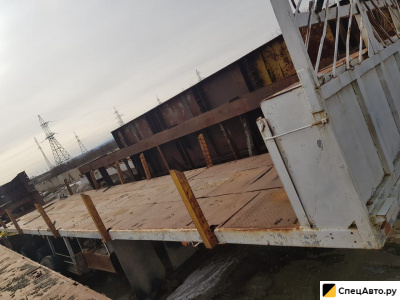 Бортовой полуприцеп МАЗ 938660