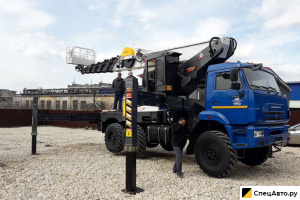 Автовышка КамАЗ 43118 с АГП Sky Jumbo 45 метров
