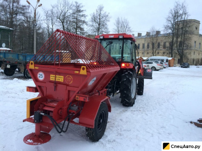 Прицеп-разбрасыватель Лидсельмаш Л-415