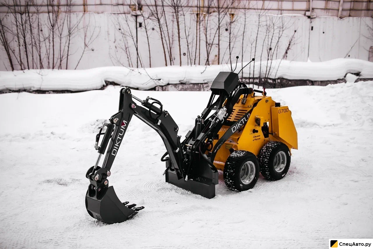 Мини-погрузчик DIKTUM G700