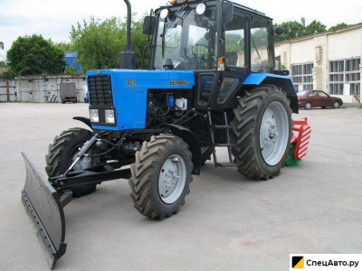 Аренда трактора со щеткой и отвалом