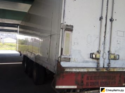 Полуприцеп-фургон Kogel