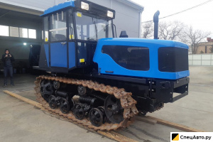 Гусеничный трактор ДТ-75