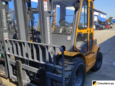 Вилочный погрузчик GoodSense RTD35-X35