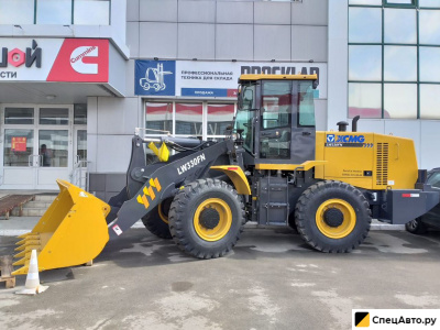 Фронтальный погрузчик XCMG LW330RU