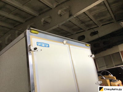 Изотермический кузов (фургон) Mitsubishi Fuso Canter FE507B