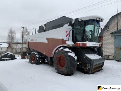 Зерноуборочный комбайн Ростсельмаш ACROS 580