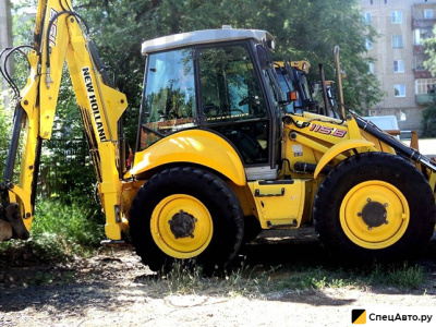 Экскаватор-погрузчик New Holland LB 115B
