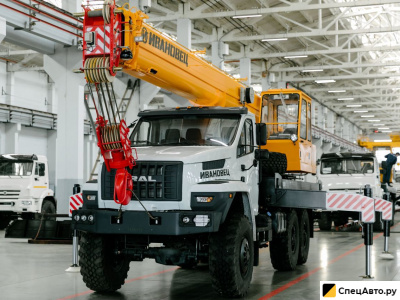 Автокран Ивановец КС-45717-4В