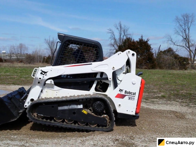 Гусеничный мини-погрузчик Bobcat T590