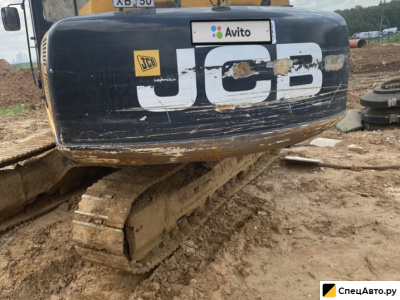 Гусеничный экскаватор JCB JS 220