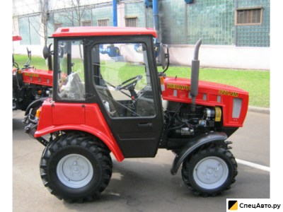 Колесный трактор МТЗ Беларус 320.4М