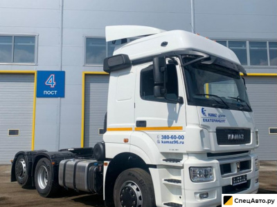 Седельный тягач КамАЗ 65209