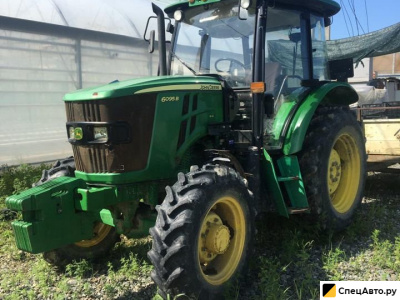 Трактор John Deere 6095B