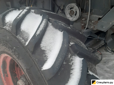 Зерноуборочный комбайн Ростсельмаш ACROS 580