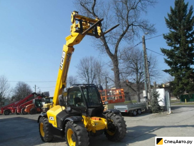 Телескопический погрузчик JCB 531-70