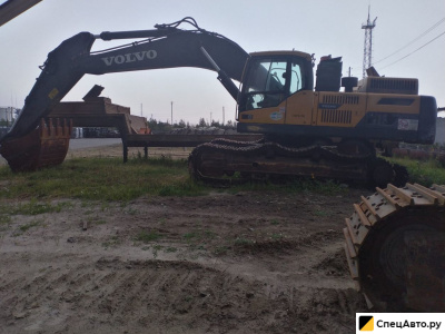 Гусеничный экскаватор Volvo EC380DL