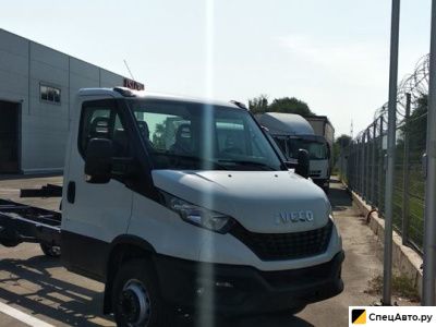 Шасси коммерческого грузовика Iveco Daily 50С16H