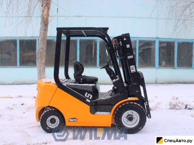 Вилочный погрузчик UN Forklifts FD25T