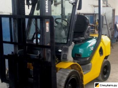 Вилочный погрузчик Komatsu FG30T-16