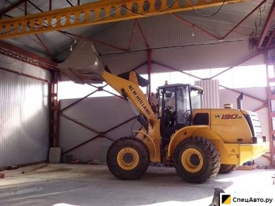 Фронтальный погрузчик New Holland W190B