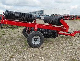 Продажа сельскохозяйственного почвоуплотнителя Expom Jacek 1709