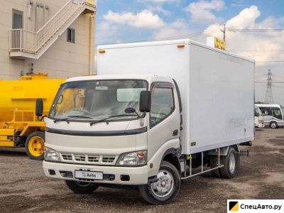 Промтоварный фургон Hino 300 (Dutro)