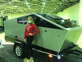 Продажа Прицепа автодома Прицеп-дача Landtraveler Individual Cybertruck, 2021