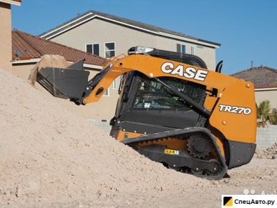 Гусеничный мини-погрузчик CASE TR270B