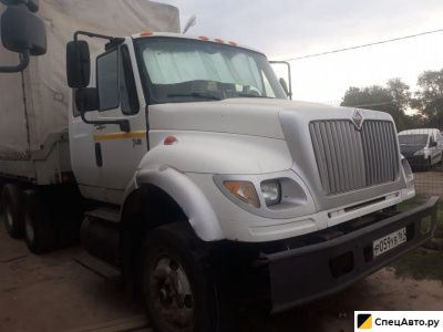 Седельный тягач International 7600