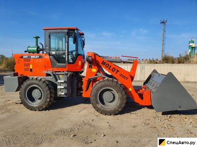 Фронтальный погрузчик MOLOT 300T