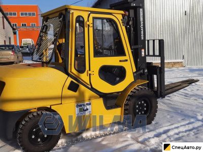 Вилочный погрузчик Komatsu FD50AYT-10
