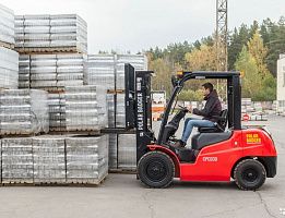 Продажа вилочного автопогрузчика Polar Badger CPCD30