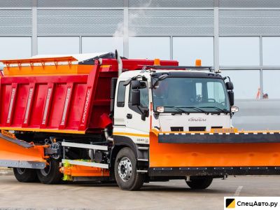 Комбинированная дорожная машина Isuzu Giga (CYZ52M)
