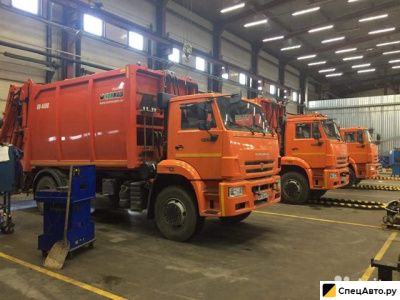 Мусоровоз КОММАШ Арзамас КО-440В на шасси КамАЗ