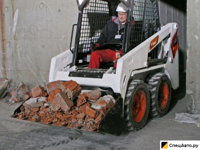Мини-погрузчик Bobcat S100
