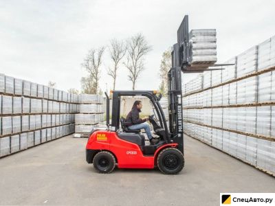 Вилочный погрузчик Polar Badger CPCD35