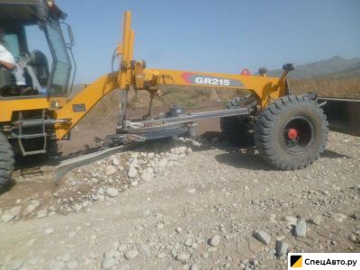 Автогрейдер XCMG GR215