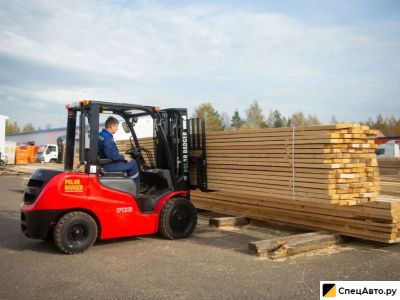 Вилочный погрузчик Polar Badger CPCD30