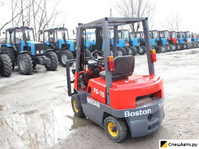 Вилочный погрузчик Nissan FG15