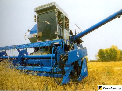 Зерноуборочный комбайн КЗК Енисей 1200-1