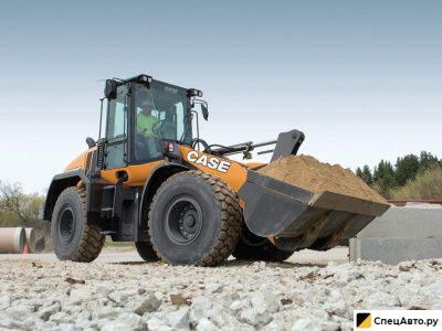 Фронтальный погрузчик CASE 621F